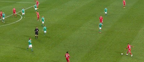1615652510090009122.gif 2026世界杯手机观看平台-【德甲】莱万三中框+破门 穆勒两助攻 拜仁3比1客胜